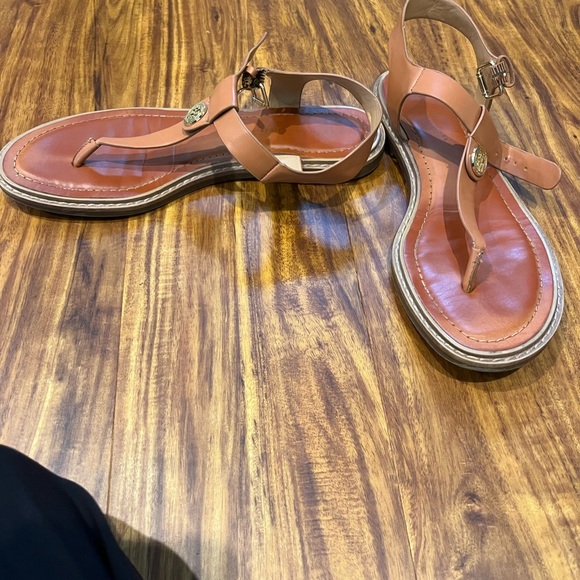 Tommy Hilfiger sandals - Picture 2 of 3